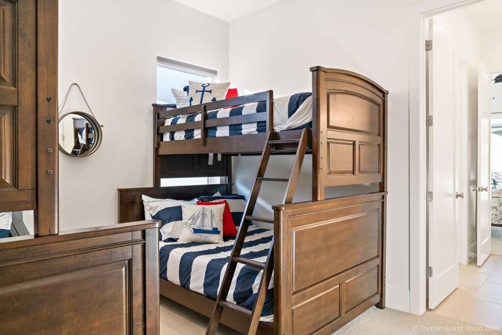 Villa 18 - 4 Bedroom! Year Round Heated Pool & Hot Tub! Games! Golf! Tennis! Saint George Extérieur photo